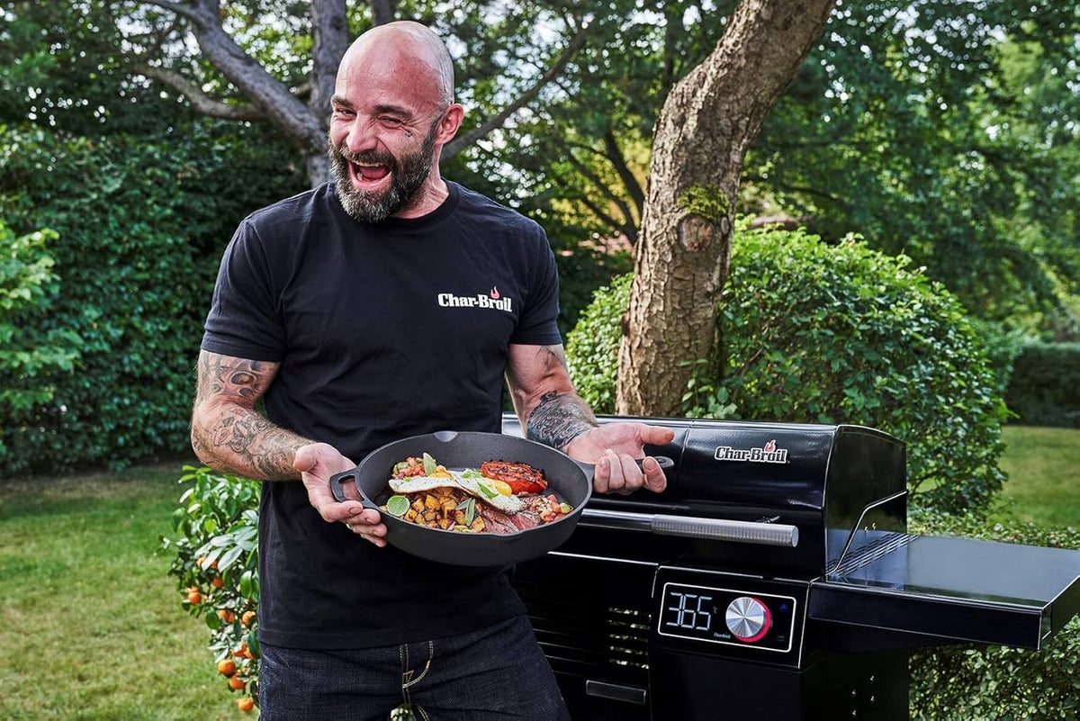 Char-Broil Barbacoa Eléctrico SMART-E - Barbacoa con E-POWER 90-370°C, control preciso de temperatura, función de limpieza - Óptimo para cocinar al aire libre, jardín y patio