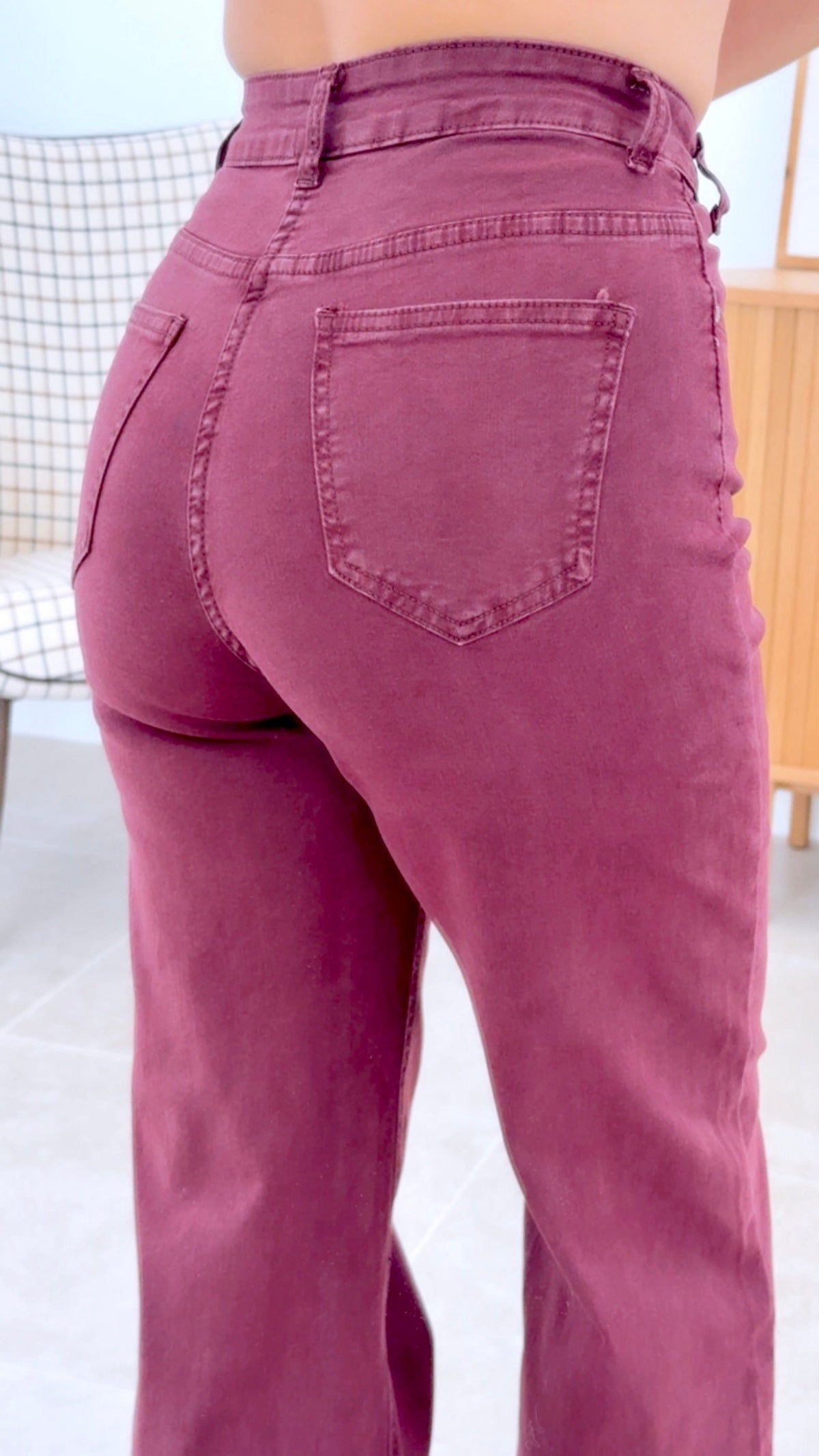 PANTALÓN CRUZADO GRANATE