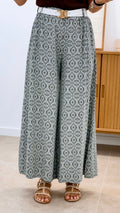 PANTALÓN PALAZZO ESTAMPADO + CINTURÓN