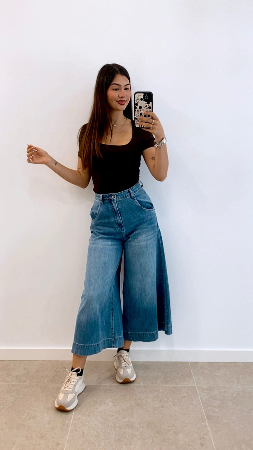 CAMISETA MANGA CORTA ESCOTE CUADRADO