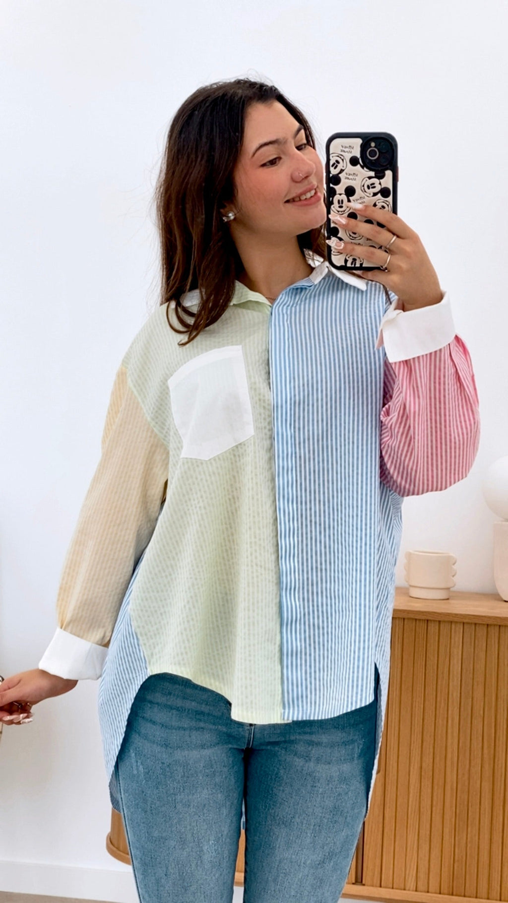 Camisa Rayas Colorines de Talla Única en 100% Algodón con Estampado Vibrante y Espalda Larga Ideal para Look Casual