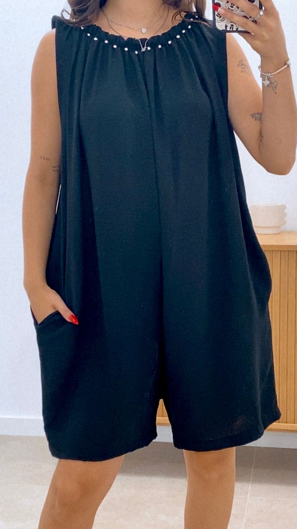 MONO CUELLO TACHAS