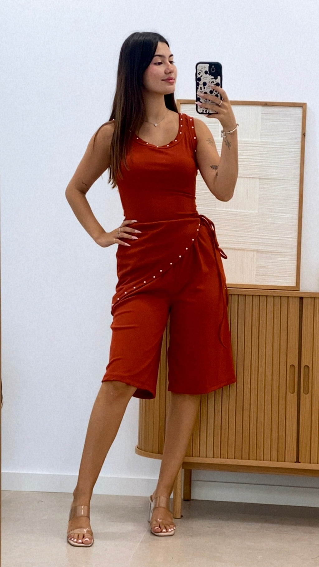 CONJUNTO CAMISETA Y PANTALÓN CON PAÑUELO TACHAS