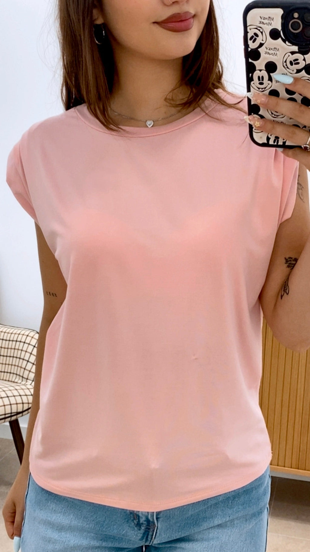 CAMISETA LISA HOMBRERAS