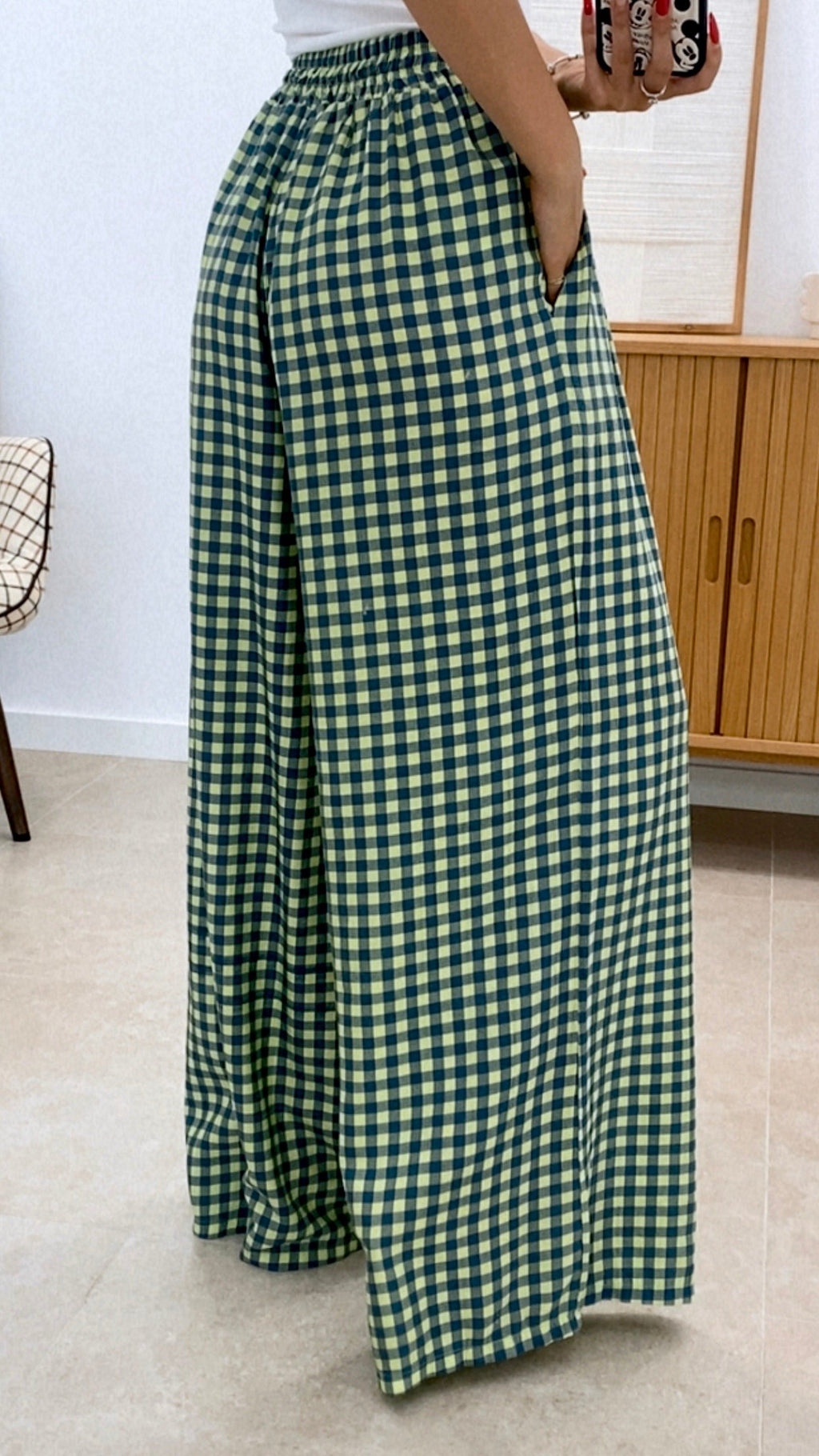 PANTALÓN CUADROS BICOLOR CINTURA ENGOMADA