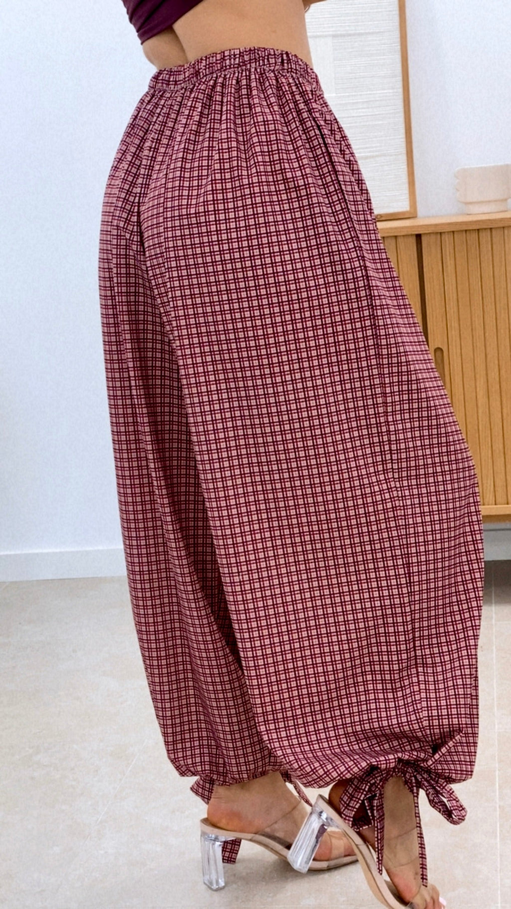 PANTALÓN BAJO LAZO CUADRITOS