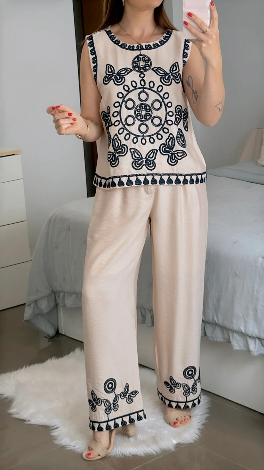 CONJUNTO TINA BORDADO