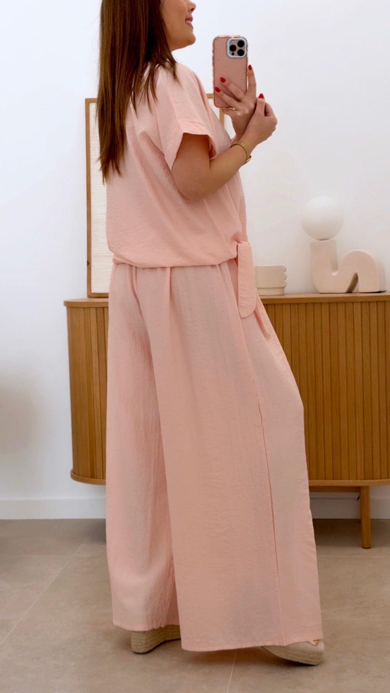 CONJUNTO LISO ANUDADO TOTAMONA en Talla Única Pantalón con Cintura Engomada y Camiseta de Manga Corta 85% Viscosa 15% Nylon Suave y Duradero Look Casual Cómodo