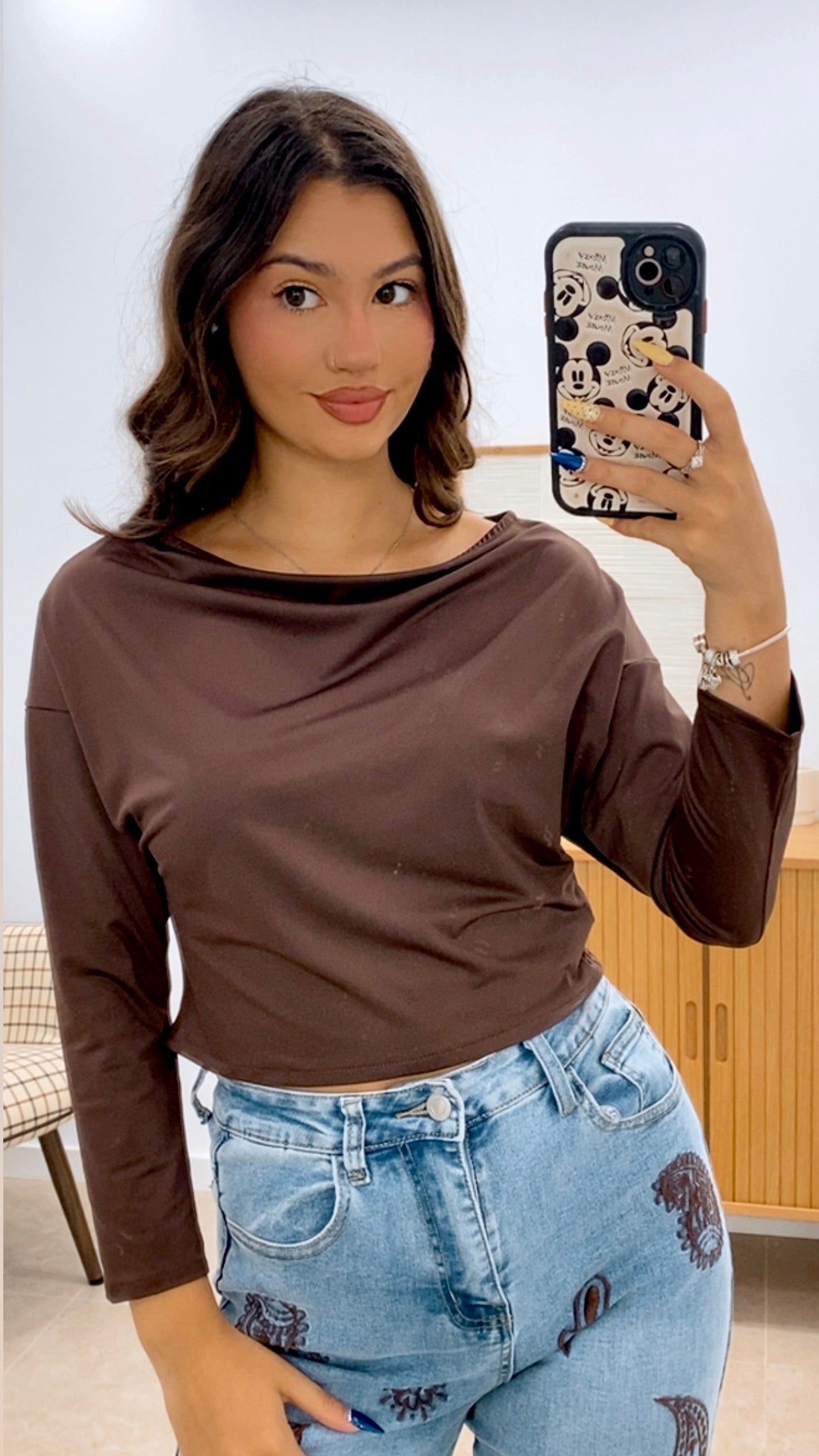 CAMISETA MANGA LARGA PICO FRONTAL