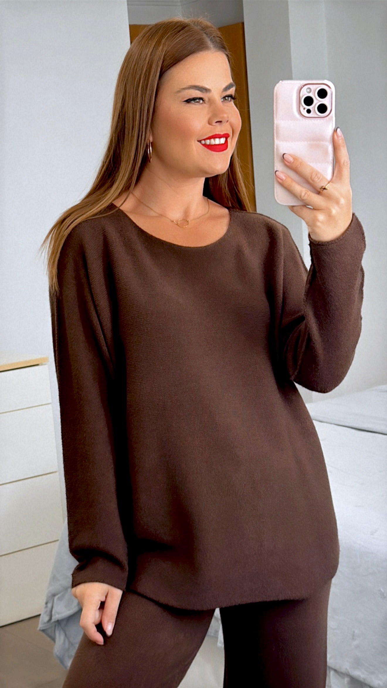 CONJUNTO PUNTO COLOR TOTAMONA Conjunto Punto de Dos Piezas, Camiseta de Manga Larga, Cuello Redondo, Pantalón con Elástico en la Cintura, Punto Medio, Cómodo y Versátil, Ropa de Mujer, para Uso Diario, Especial para Otoño, Invierno y Entretiempo.