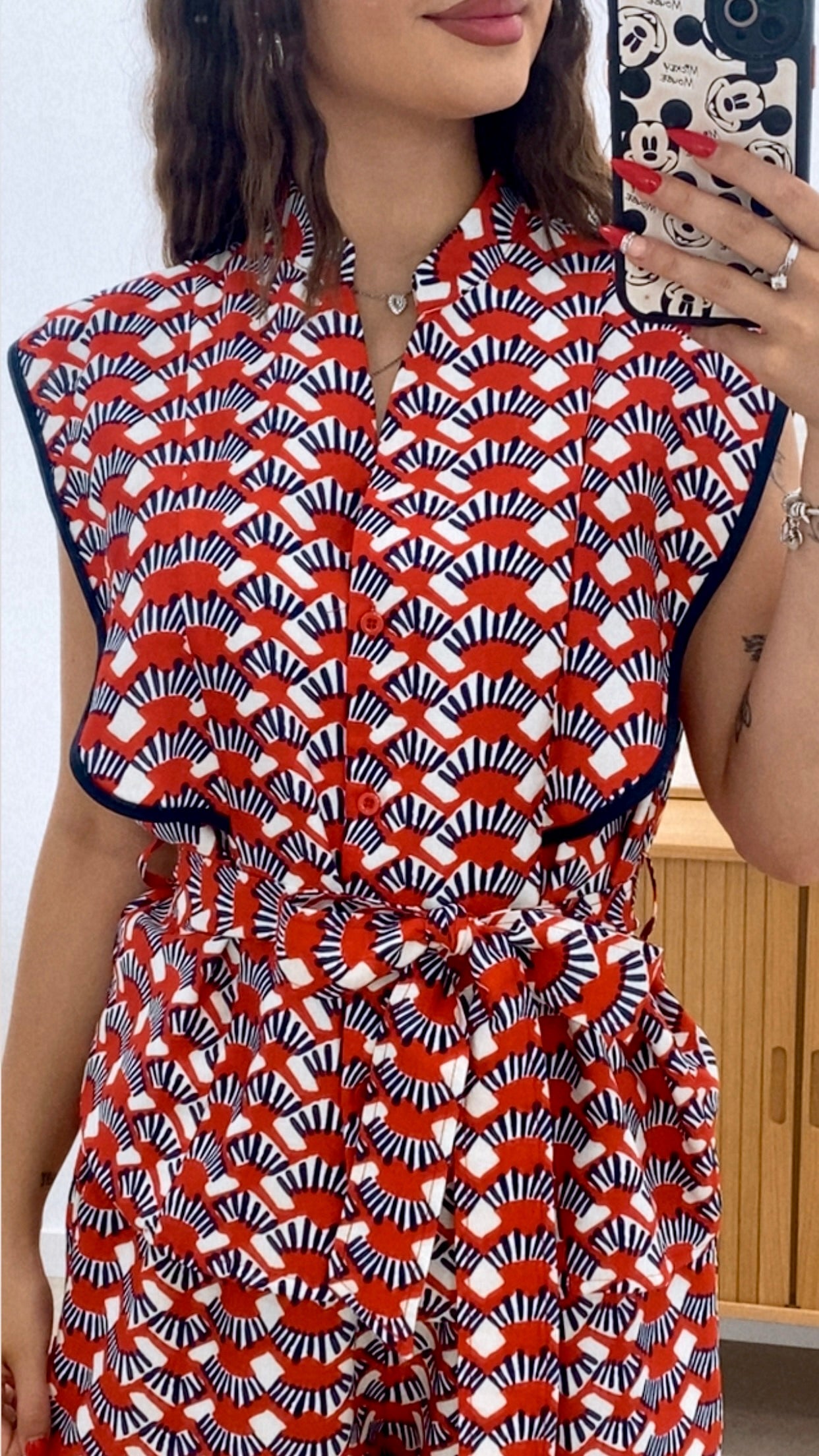 CONJUNTO DE CAMISA SIN MANGAS Y PANTALÓN ESTAMPADOS
