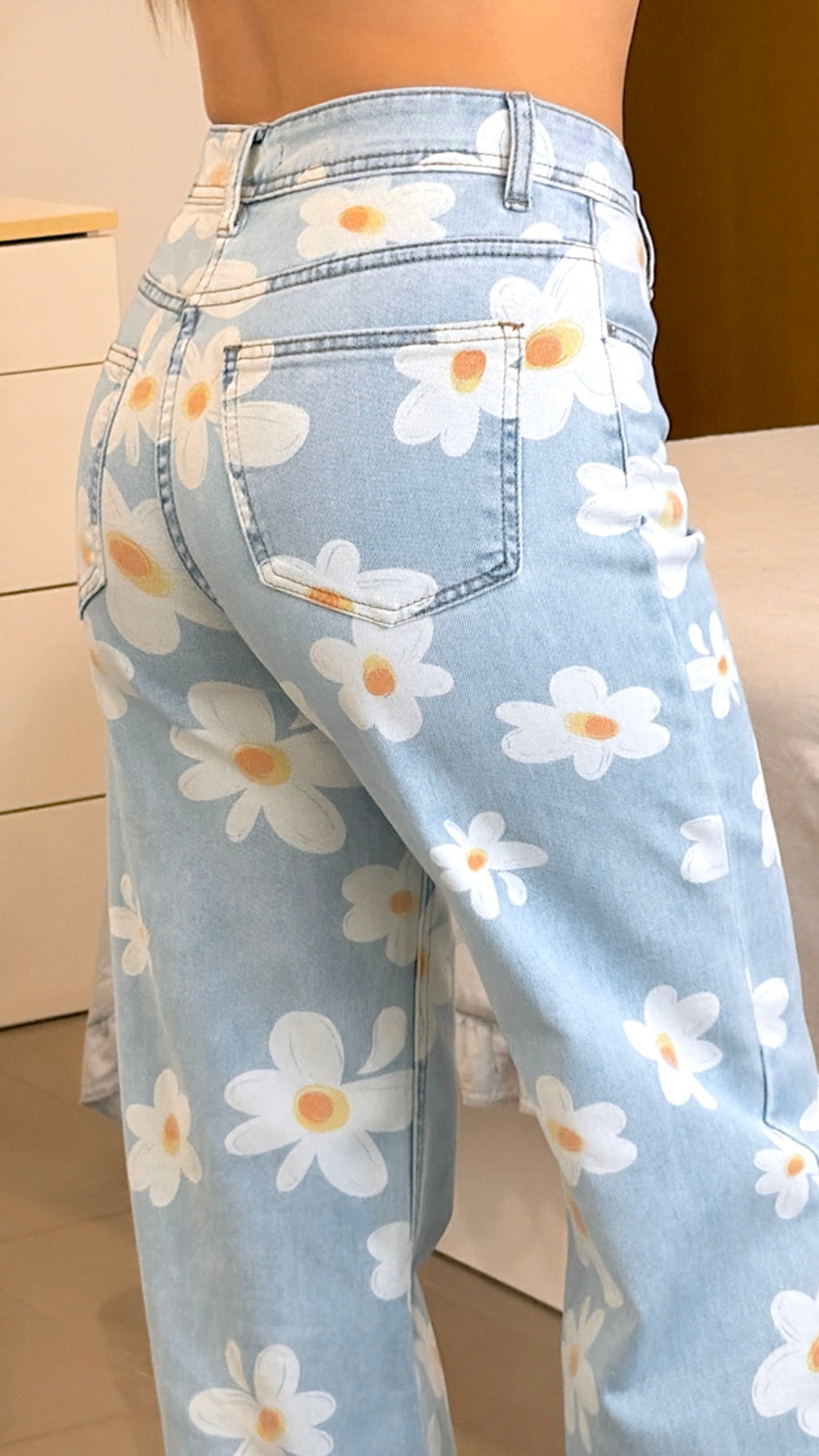 PANTALÓN FLOR BLANCA