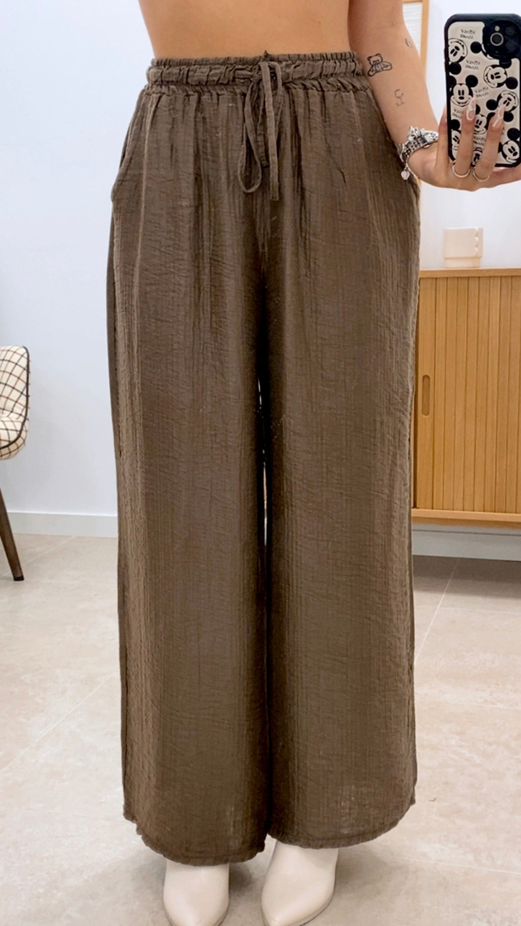 CONJUNTO CAMISA SIN MANGAS Y PANTALÓN UNICOLOR