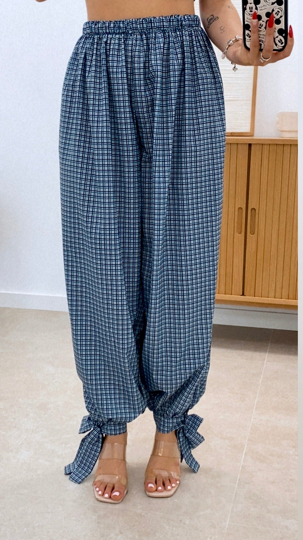 PANTALÓN BAJO LAZO CUADRITOS