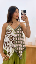 TOP ASIMÉTRICO ESTAMPADO Y TIRANTES