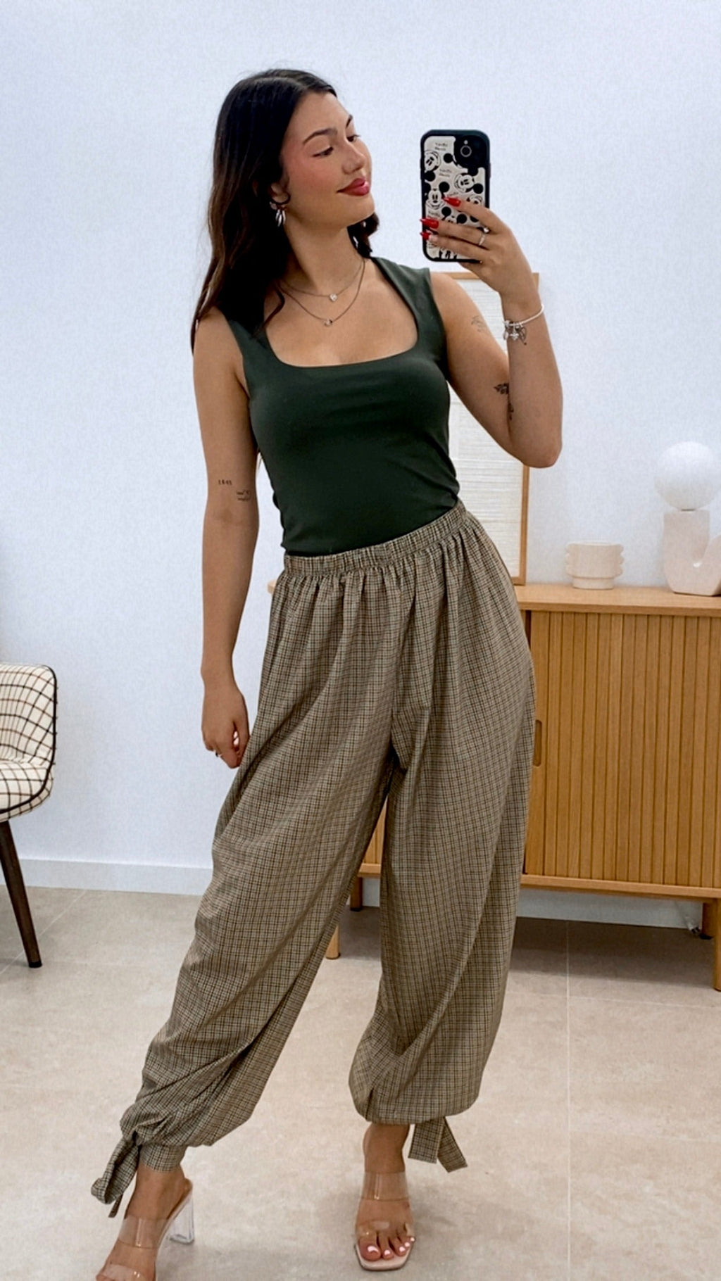 PANTALÓN BAJO LAZO CUADRITOS