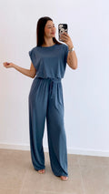 CONJUNTO CAMISETA HOMBRERAS + PANTALÓN
