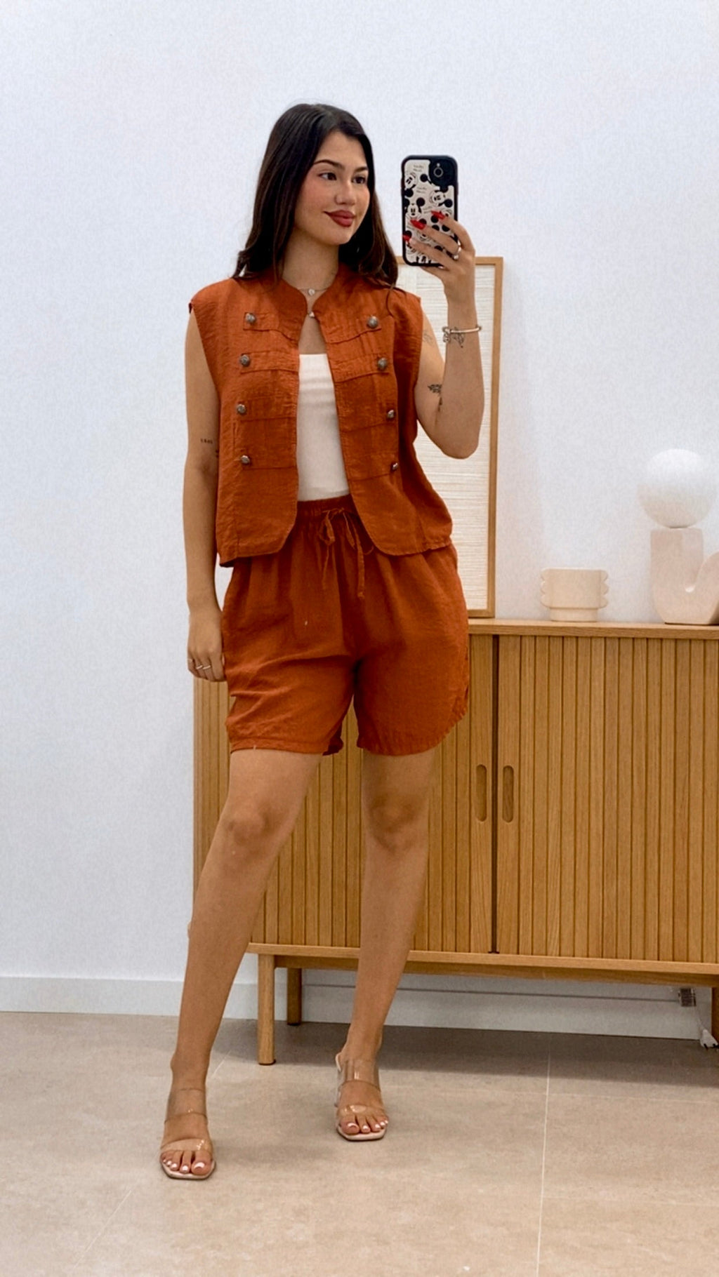 CONJUNTO SHORT + CHALECO MILI