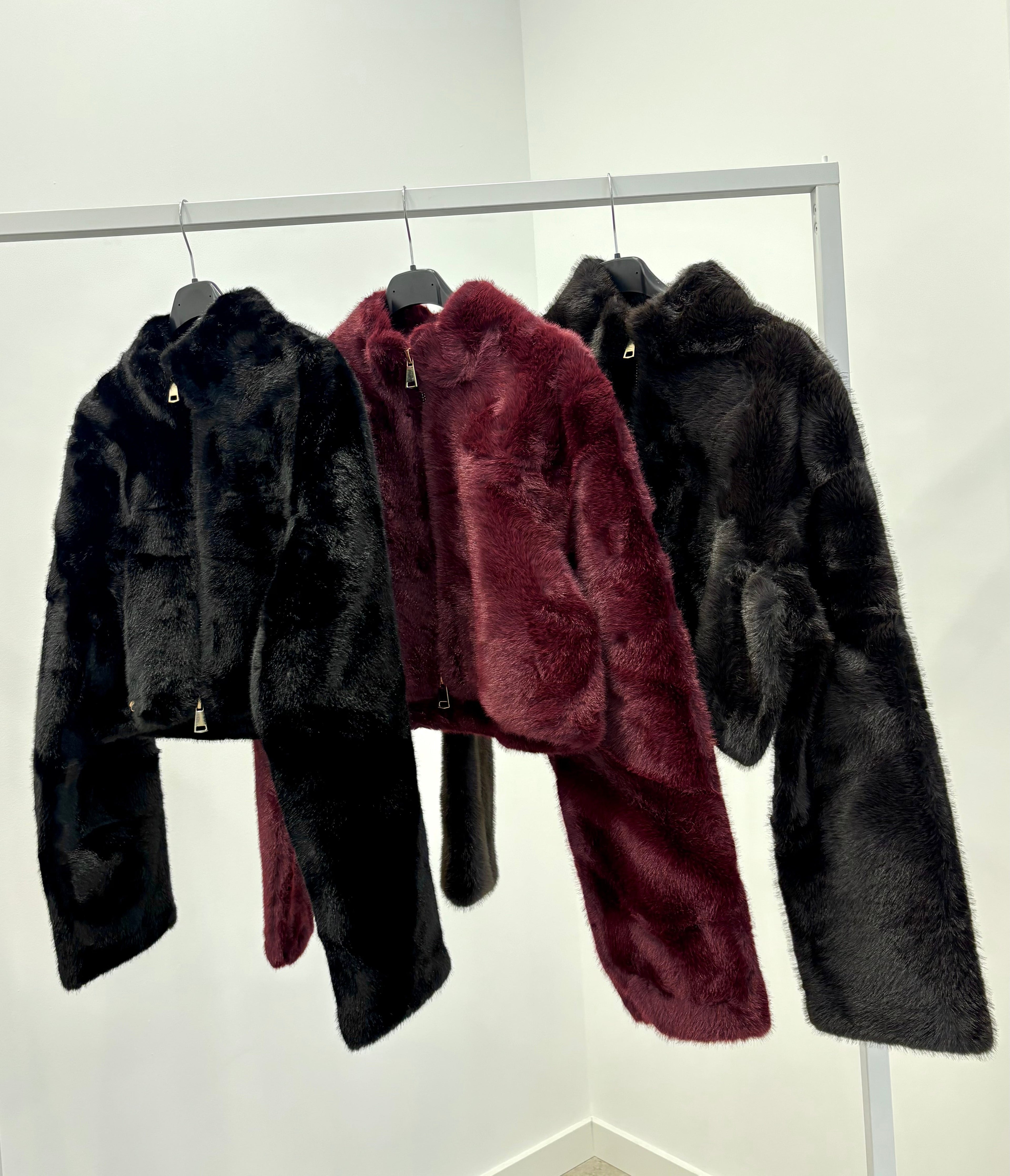 CHAQUETA PELO CORTO