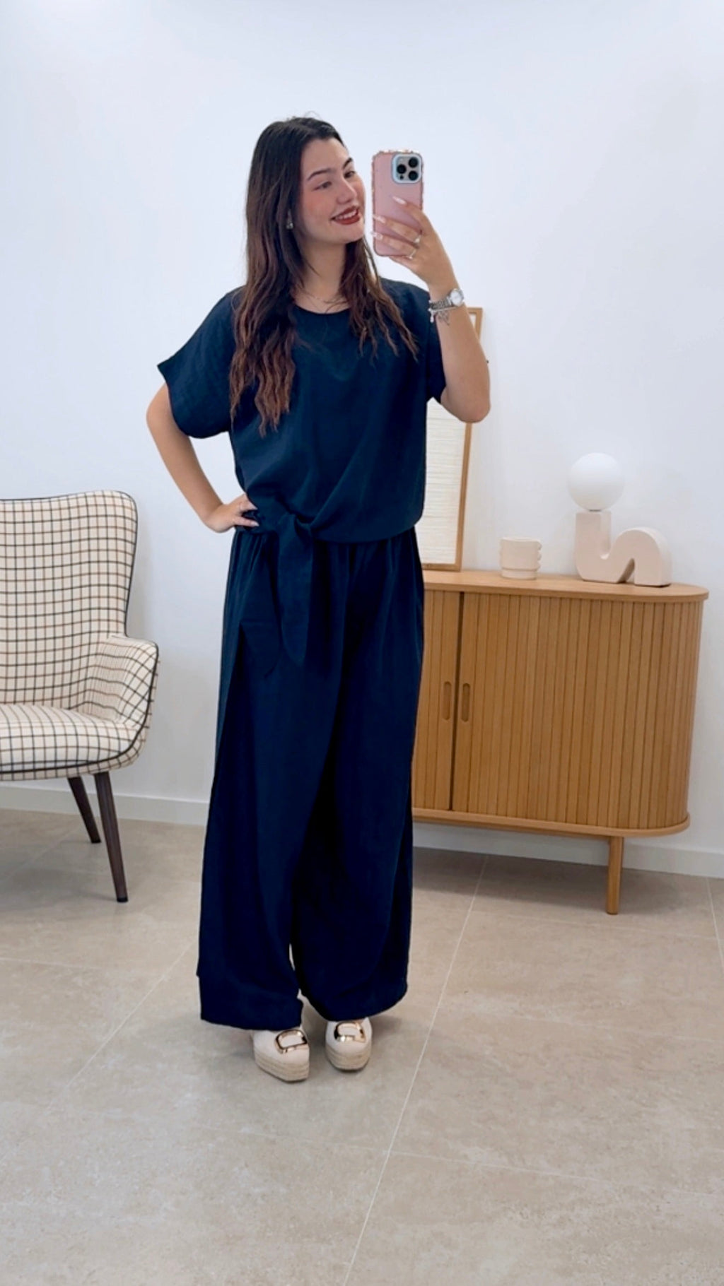 CONJUNTO LISO ANUDADO TOTAMONA en Talla Única Pantalón con Cintura Engomada y Camiseta de Manga Corta 85% Viscosa 15% Nylon Suave y Duradero Look Casual Cómodo