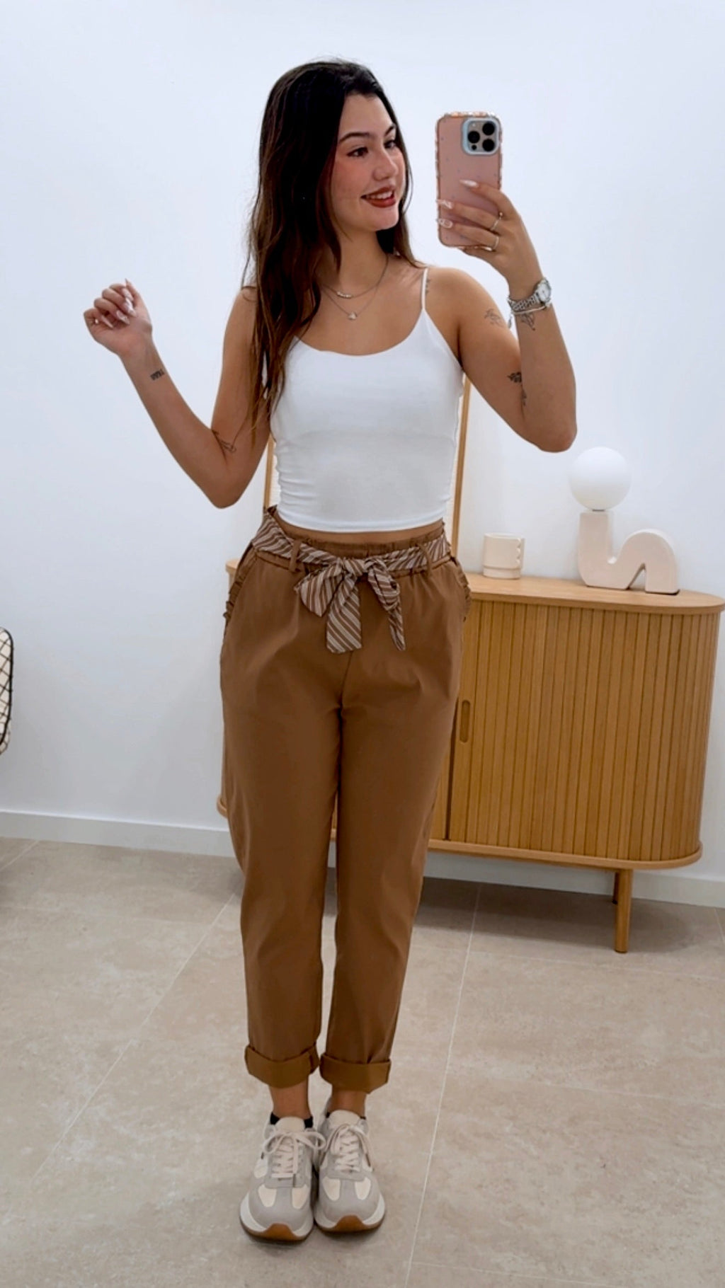 PANTALÓN ELÁSTICO CON CINTURÓN RAYAS