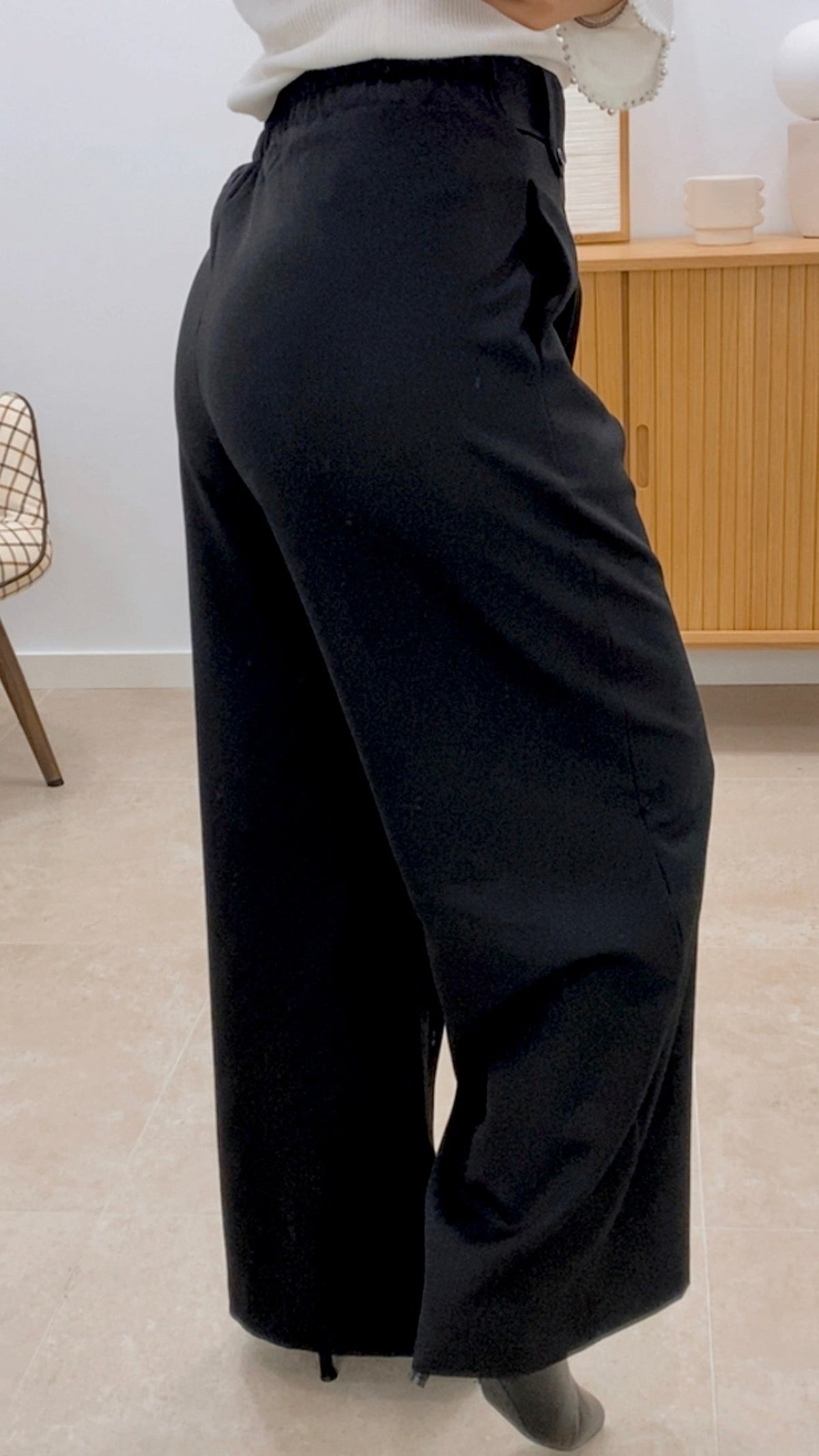 PANTALÓN SOLAPAS