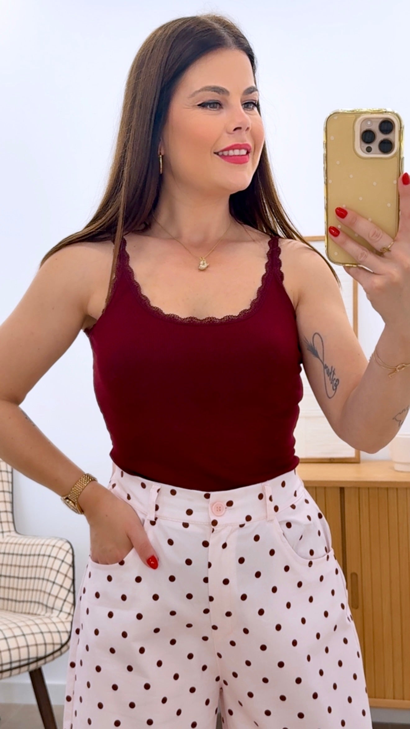 CAMISETA BÁSICA CANALÉ + ENCAJE