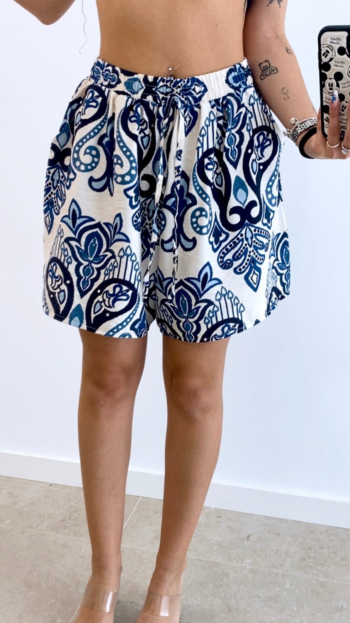 SHORT ESTAMPADO CINTURA ENGOMADA